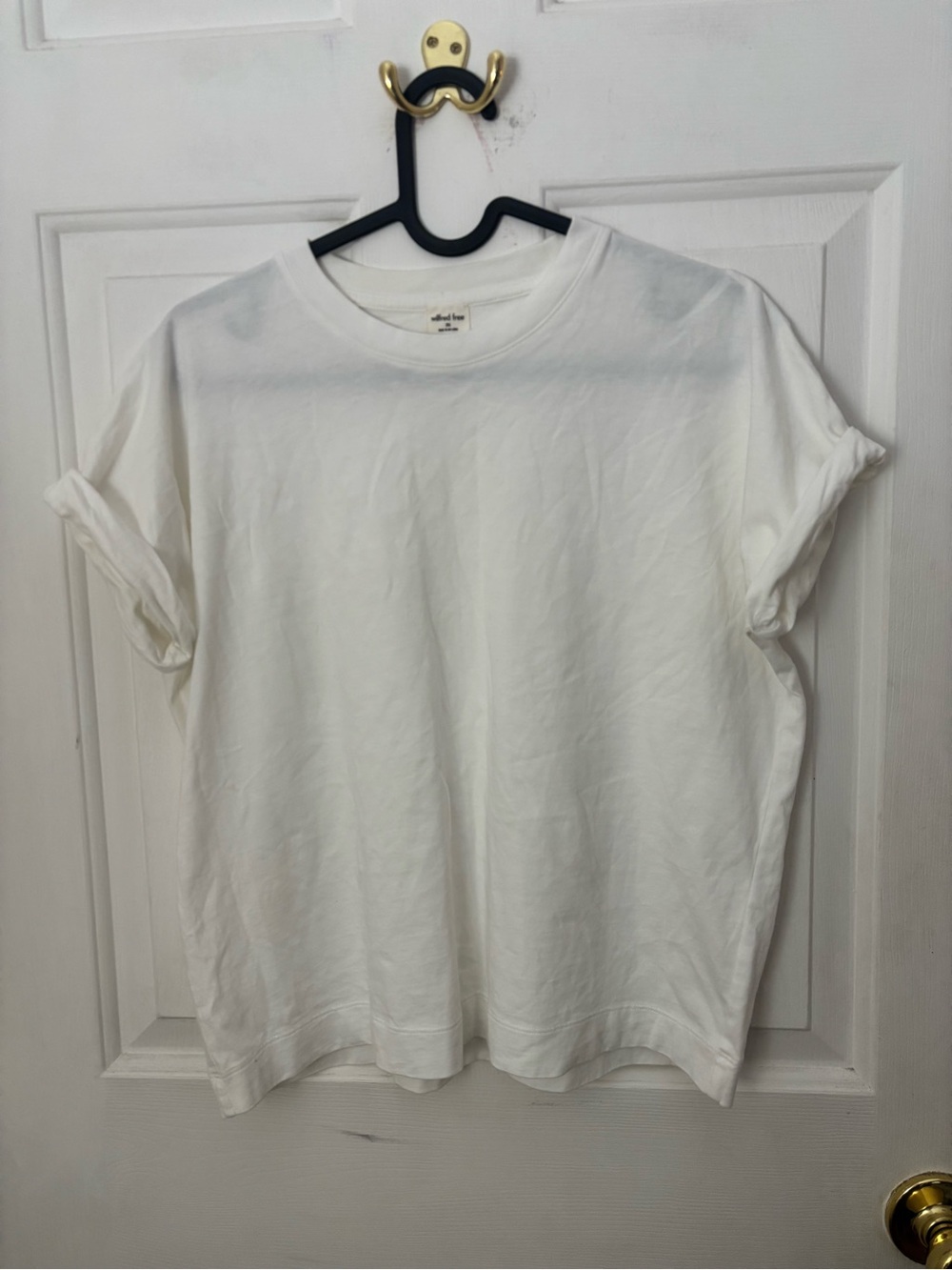 Wilfred White Short Sleeve Crew Neck Tee